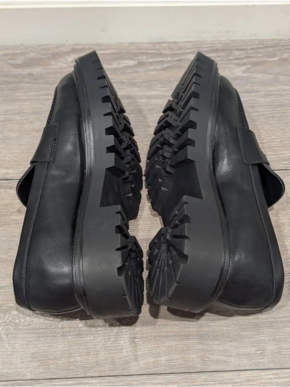 American Eagle Chunky Lug Loafers Black Women’s Size 8.5 Slip-On Platform Shoe